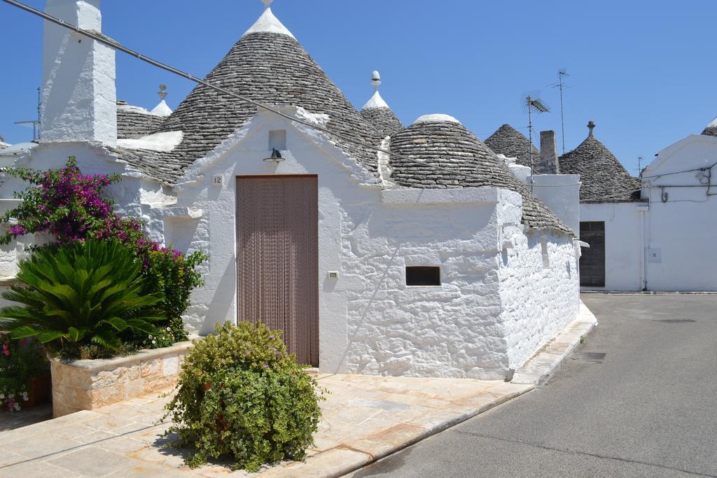 阿尔贝罗贝洛Trulli Aia Piccola别墅 客房 照片